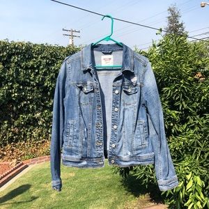 Jean Jacket Distressed Medium Wash